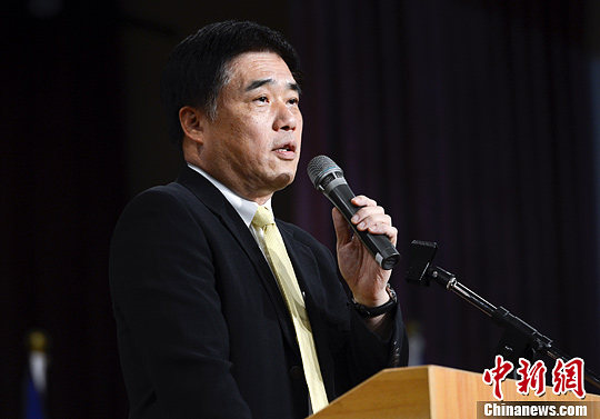 父親郝柏村涉強占軍舍? 郝龍斌澄清:從未買過 父親郝柏村涉強占軍舍? 郝龍斌澄清:從未買過