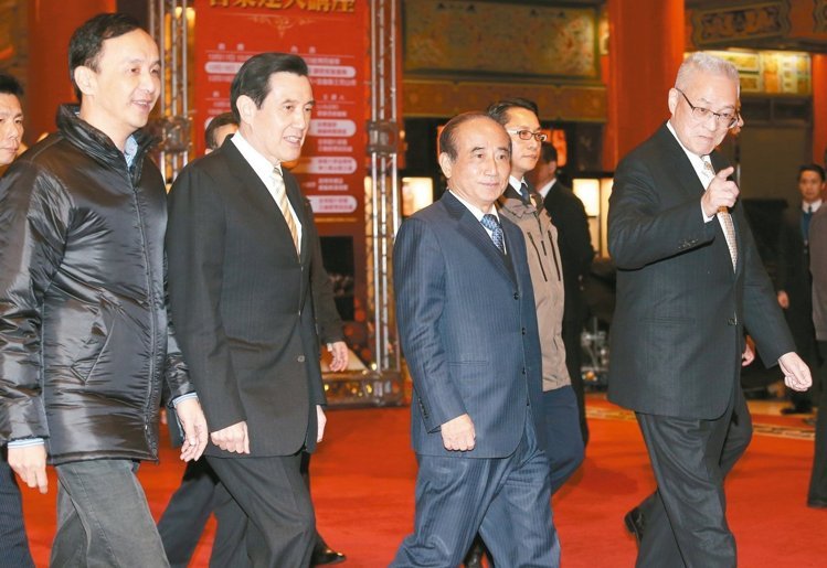 “朱馬吳王”合體救選情 朱向馬討救兵:快邀周美青輔選 “朱馬吳王”合體救選情 朱向馬討救兵:快邀周美青輔選