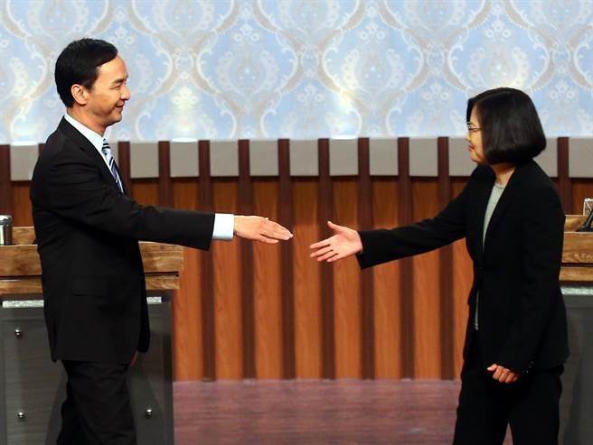 臺灣“大選”辯論后民調:朱立倫贏蔡英文2% 臺灣“大選”辯論后民調:朱立倫贏蔡英文2%