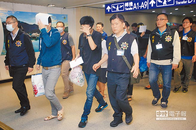 民進黨"立委"因壓力轉向 吁兩岸共同打擊詐騙犯罪 民進黨"立委"因壓力轉向 吁兩岸共同打擊詐騙犯罪