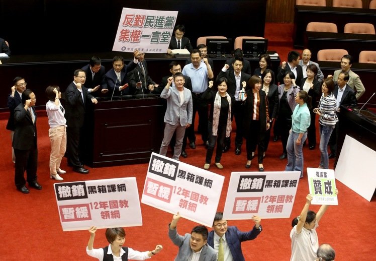 �����h�Fռ�I��ϯ�_�������ء��n�V΢�{��