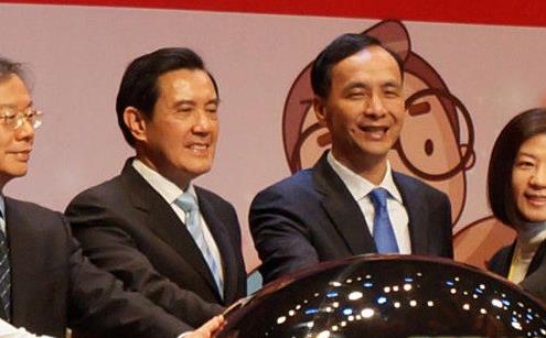 �RӢ������������Кvʷ�u�r