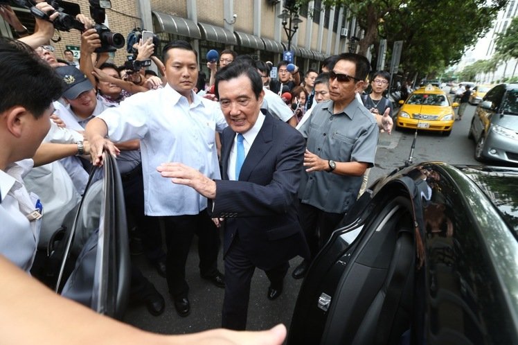 ���M������ޢ�Q�����ΫI(xi��n)�� �RӢ���H�Գ�ͥ