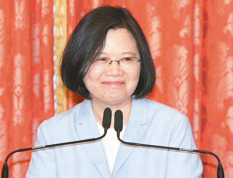 蔡英文找臺媒“喝茶”:別用100天評斷我,遭網友痛罵 蔡英文找臺媒“喝茶”:別用100天評斷我,遭網友痛罵