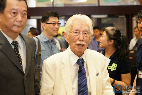 蔡英文民調下滑 "獨派"大佬竟獻計"特赦"陳水扁 蔡英文民調下滑 "獨派"大佬竟獻計"特赦"陳水扁