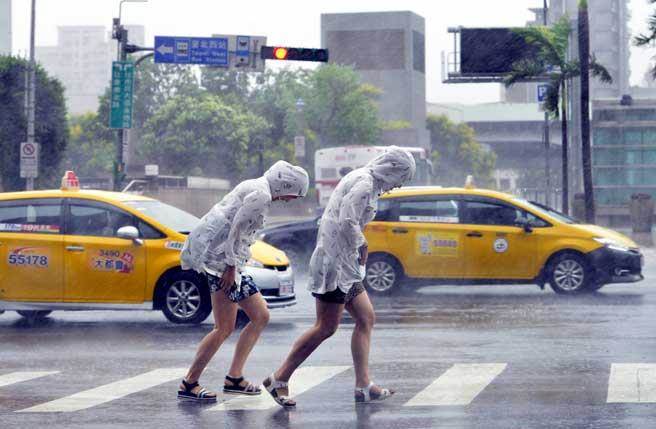 �����~�����Ԯ����9.28�żفy�󡣈D�顰���~�����u�����س��F���L�����������_���Ѕ^���L���Ӱ푴粽�y��