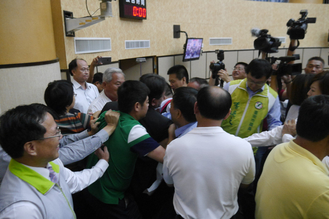 �����h�h�T��������h�L����������ϯ�_�������h�M�У��{�G�p��չ�_�������ƔD