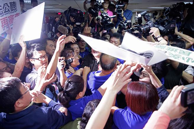 �{�G����ί�����ƔD�_ͻ