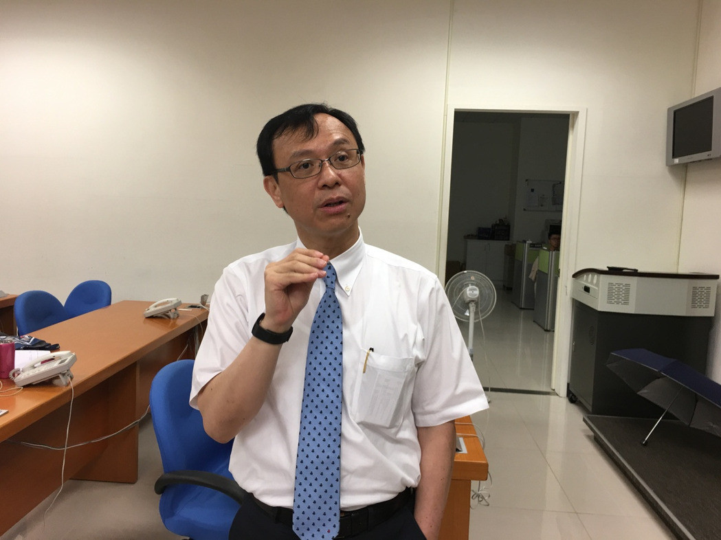 臺(tái)當(dāng)局醫(yī)美政策挨批后轉(zhuǎn)彎:親身做過(guò)可代言 臺(tái)當(dāng)局醫(yī)美政策挨批后轉(zhuǎn)彎:親身做過(guò)可代言