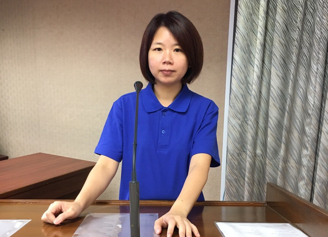 �����h����ί�������s��ʾ����Ӣ��Ը��ؑ���������{���V����һ�����¡�