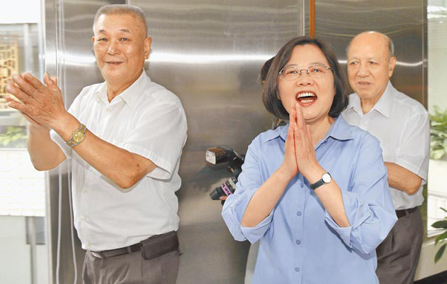 ��Ӣ�ģ��ң����x�r���ݕ��_�����r(n��ng)��