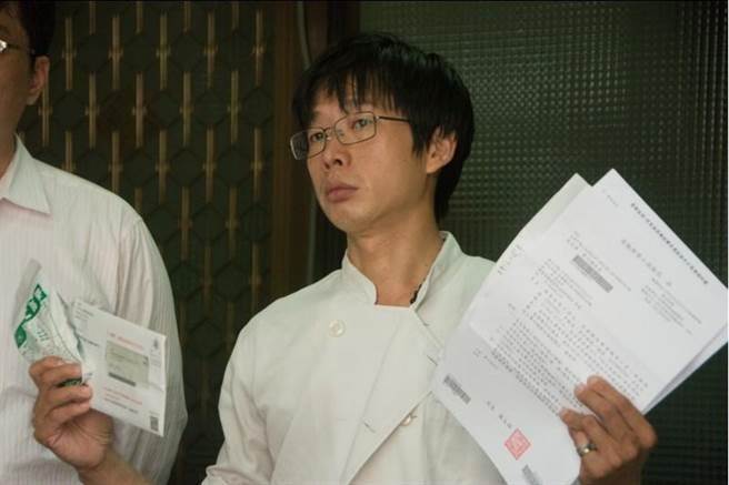 ͦ�ı��������׷�����S���tFacebook��ͣ��