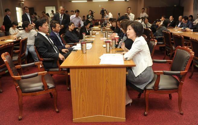 民進黨缺席日本核災食品進口協商 民代批“心虛” 民進黨缺席日本核災食品進口協商 民代批“心虛”