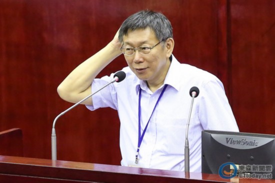 柯文哲談陳水扁吱吱唔唔 遭藍營酸:你是和尚? 柯文哲談陳水扁吱吱唔唔 遭藍營酸:你是和尚?