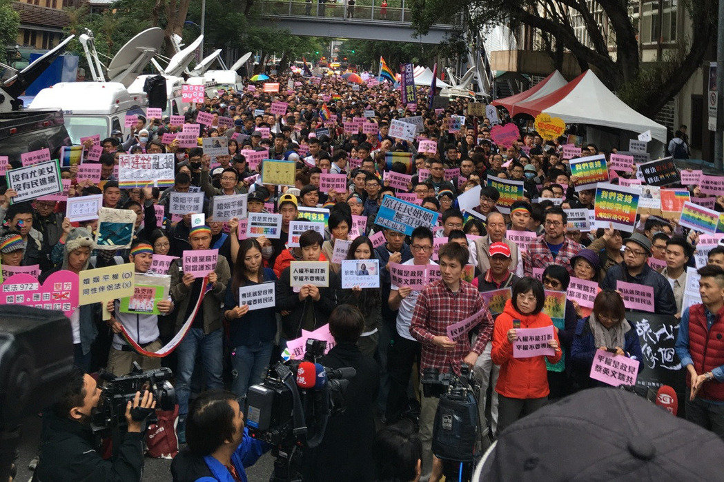 ��ǧͦͬ�F�w����������Ժ�� Ҫ��Ӣ���䌍�xǰ���Z