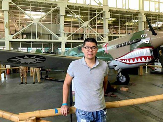 �B����Ę�V�W(w��ng)�Q��һ����Ƭ�������@�ݣ������ˬ���W(w��ng)�Ѽ����Qٝ���