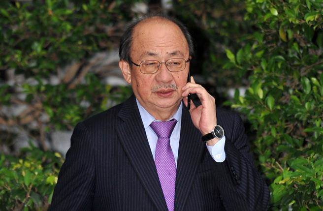 羅智強(qiáng)諷柯建銘承擔(dān)示范關(guān)說(shuō) 該獲“綠貝爾承擔(dān)獎(jiǎng)” 羅智強(qiáng)諷柯建銘承擔(dān)示范關(guān)說(shuō) 該獲“綠貝爾承擔(dān)獎(jiǎng)”