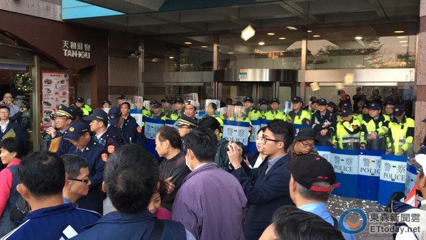 �G�I�����������죡Ӣ����������������񱊿��h����