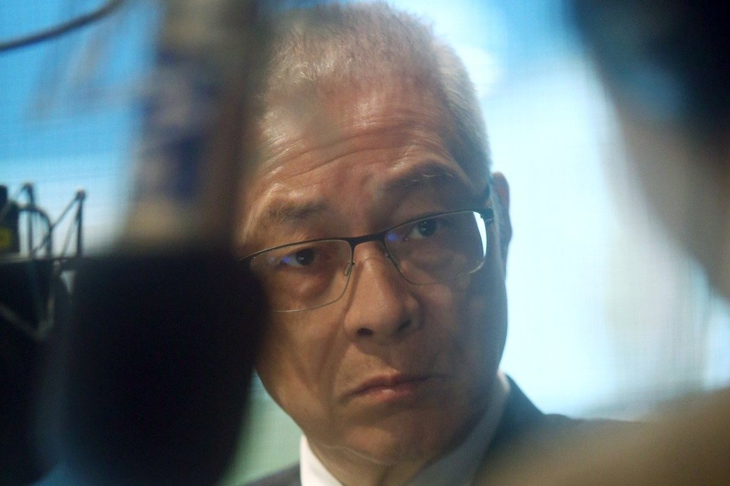 �Ƕ��x�ؑ������^�h�T�����}����ֻ��B�^һ��