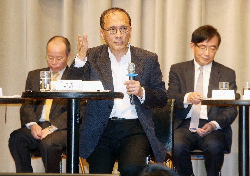 ��Ӣ��һ�f�|����ǰհӋ����M�����ęC