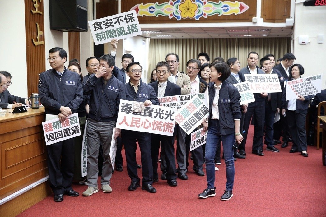 ���M(j��n)�h��ƴ"ǰհӋ(j��)��"�^(gu��)�� ����"��(ji��n)ֱ��������(qu��n)��(f��)��"