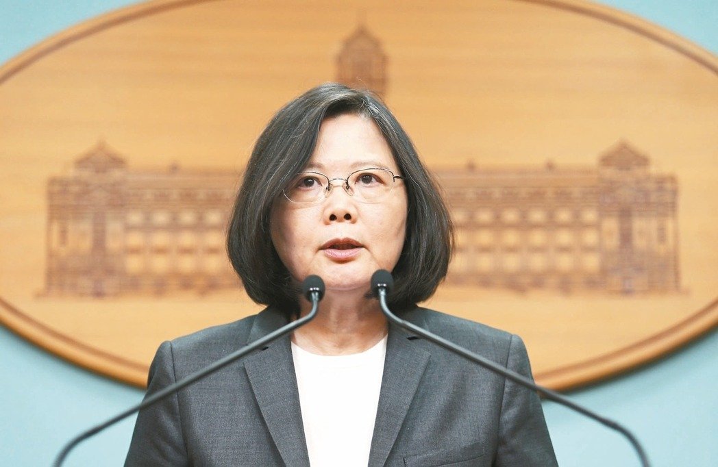 民調(diào):蔡英文聲望無起色 持續(xù)在“低檔徘徊” 民調(diào):蔡英文聲望無起色 持續(xù)在“低檔徘徊”