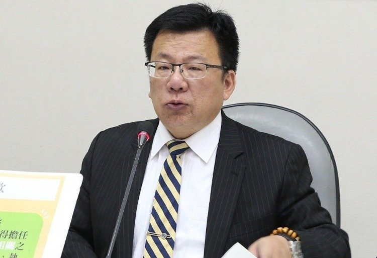 民進(jìn)黨團(tuán)書記長李俊俋 民進(jìn)黨團(tuán)書記長李俊俋