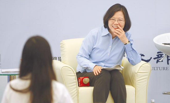 ��Ӣ����������V�ࣺ���I����̫���� �o�ݼ�߀Ҫ���R