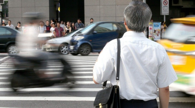 �_����7���񱊑n��Ӣ�ĸĸ�������ݽ�sˮ