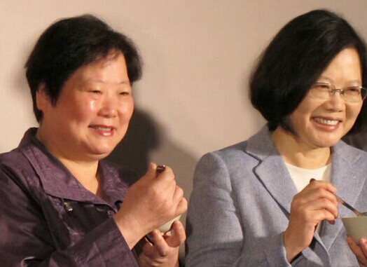 �ڹ���ķ���ǟo��󋌣���Ӣ�ı���������Ѫ��ؓ؟�����DƬ��Դ�W�j��