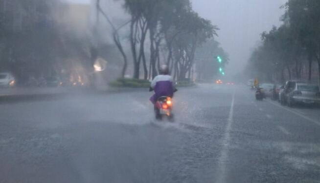 ه���������Ҫ��ه�񡱷ż������gʮ�y