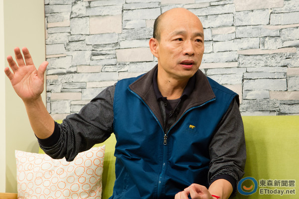 �����h�������h����ί�M���n��褳���