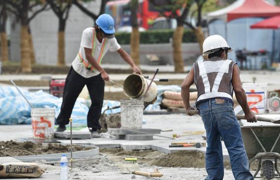 ý�w�˺�Ԓ��Ӣ�ģ��ڱ������Ʈa(ch��n)�����ĸ��Ǻ�ԭ����