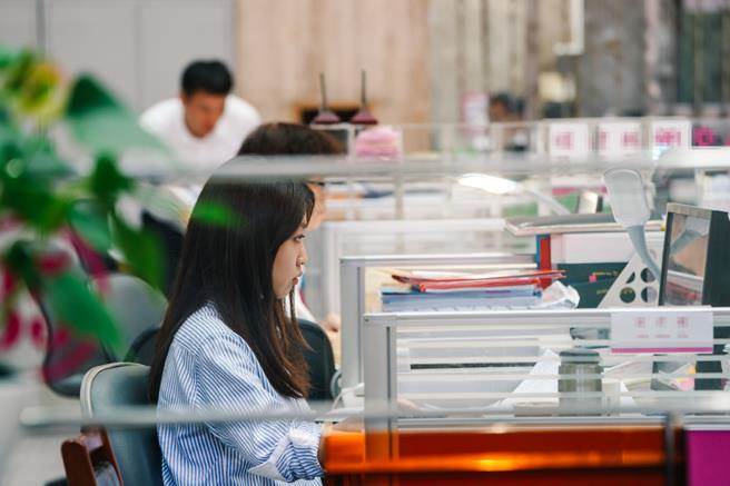 臺媒:賴清德點燃加薪火種 若無配套恐怕難起作用 臺媒:賴清德點燃加薪火種 若無配套恐怕難起作用