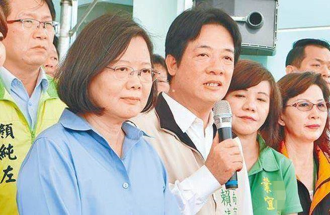 �u��(n��i)���ң���Ӣ��֮������ԓ�ֵ֑��ǚvʷ�ı���