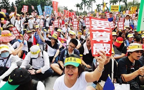 ����ٺ�������������� �_������У�o���u��߀�J��