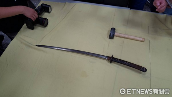 ��Ӣ�ġ��������⿳�� �_���־S���q�缈�ϻ���