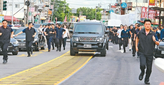 ��Ӣ�ġ��������⿳�� �_���־S���q�缈�ϻ���