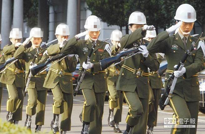 ��Ӣ�ġ��������⿳�� �_���־S���q�缈�ϻ���