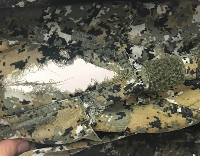 臺軍迷彩服洗后變“薄紗” 臺軍迷彩服洗后變“薄紗”