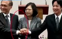 ��ȫж��ǰ�İ�ͨ�^�q���Y 22K�����Q�_����н���}̫���桾�_������䁡�