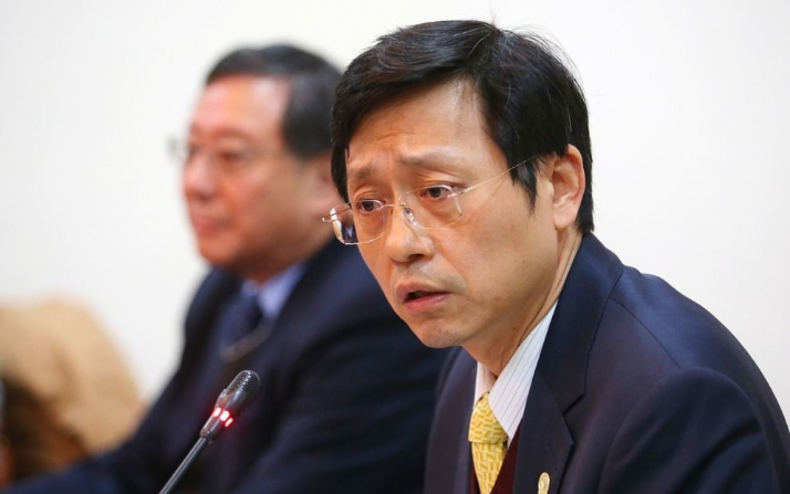 �_�����У�L����S