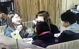 �²۴���������cٝ�ع�Ů��˽���� ��W�������r80�f.jpg