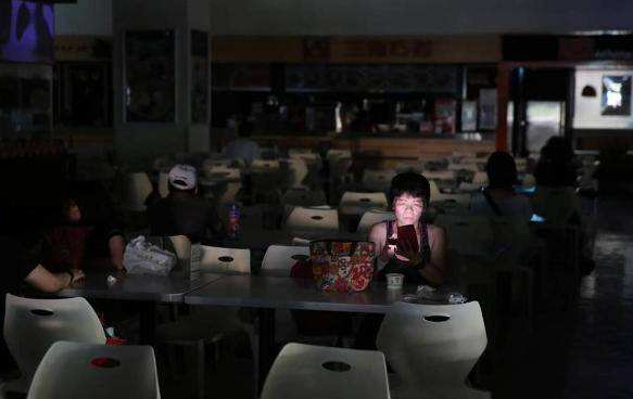 ��Ӣ�Ĉ�(zh��)��2���x������ˣ��_����Դ���߳������߀ʣʲô��