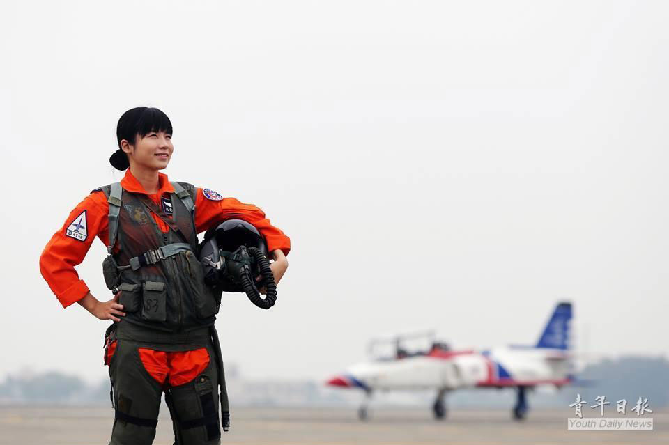 �_܊ʷ�ϼ����Q������λ������CŮ�w�ІT�����b�����n��������������Ůһ��