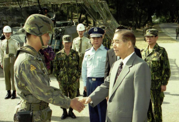 臺前防務部門負責人蔣仲苓病逝 曾參加對日抗戰 臺前防務部門負責人蔣仲苓病逝 曾參加對日抗戰