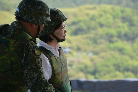  �������_܊��ϧ���_����ɏU��ҲҪ���C��Ӣ�������ɹ������W(w��ng)�j�D��