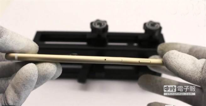 ����Ť���Ϸ��{���ݽz��iPhone��߅ʩ������һ������iPhone 6��׃ֱ��