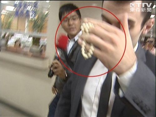 ɫ����͵������29��Ů�ӳ�ͥ�÷���񱼶�ý�w