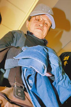 夫婦詐死騙6480萬臺幣保險金躲藏12年后歸案